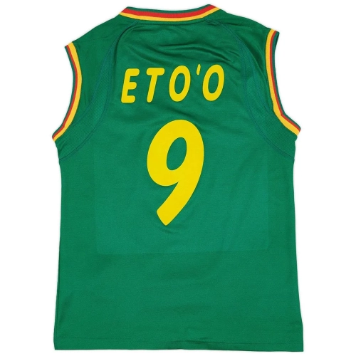 Cameroon Eto'o #9 Jersey - 2002 Home Retro Soccer Kit