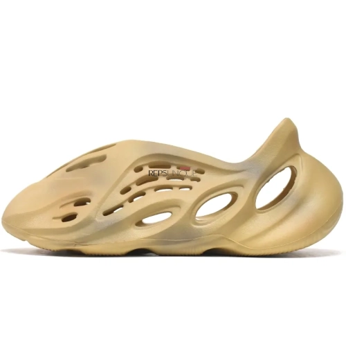 Yeezy Foam Runner Desert Sand Iconic Slip On Footwear