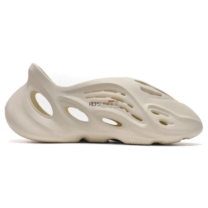 Yeezy Foam Runner Sand Colorway Lightweight Breathable Slip On Shoes