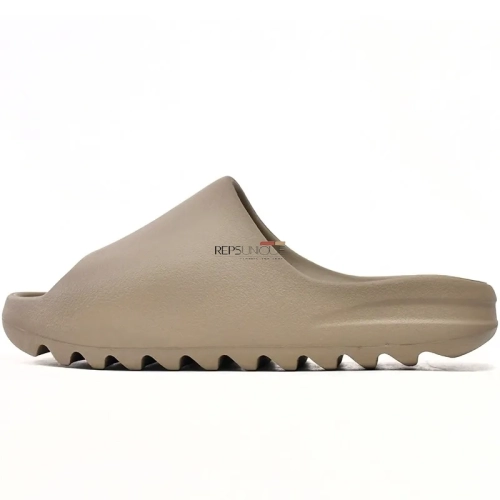Yeezy Slide Pure Minimalist Comfort Sandal for Everyday Wear
